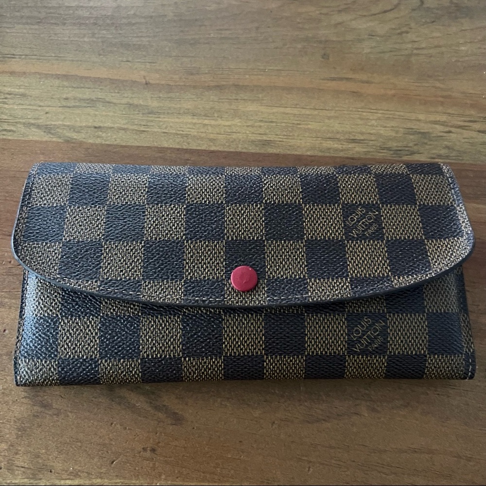 Damier Ebene Emilie Wallet Red